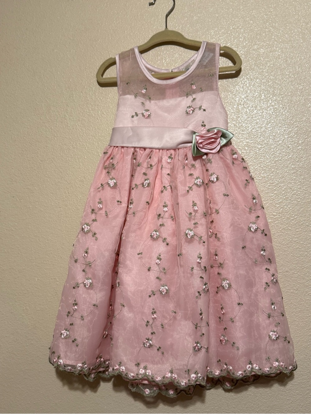 Pink Floral Appliqué Tulle Party Dress with Satin Waistband
